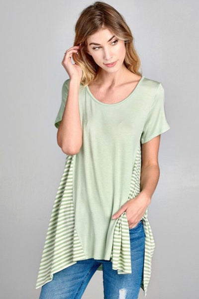 Mint for You Shark Hem Top