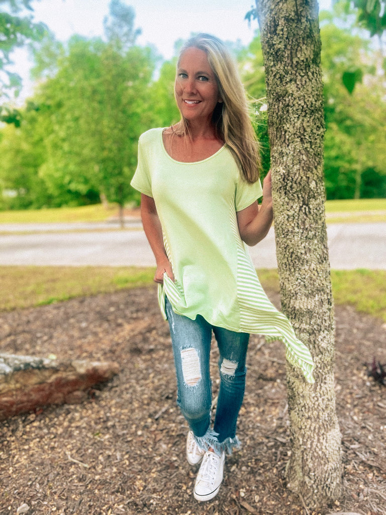 Mint for You Shark Hem Top